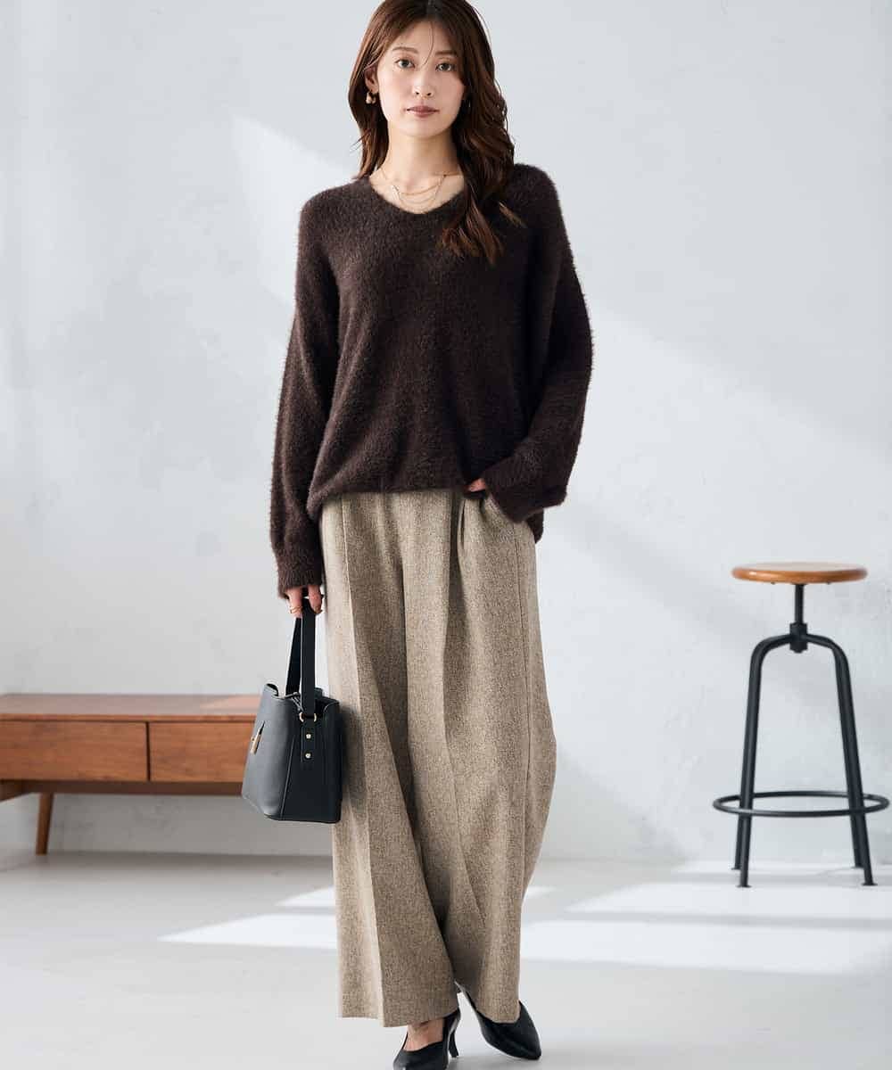 K2FLA21044 a.v.v(アー・ヴェ・ヴェ) フェザーヤーンVネックニット ラベンダー