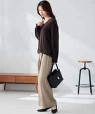 K2FLA21044 a.v.v(アー・ヴェ・ヴェ) フェザーヤーンVネックニット ラベンダー