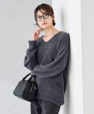 K2FLA21044 a.v.v(アー・ヴェ・ヴェ) フェザーヤーンVネックニット ラベンダー