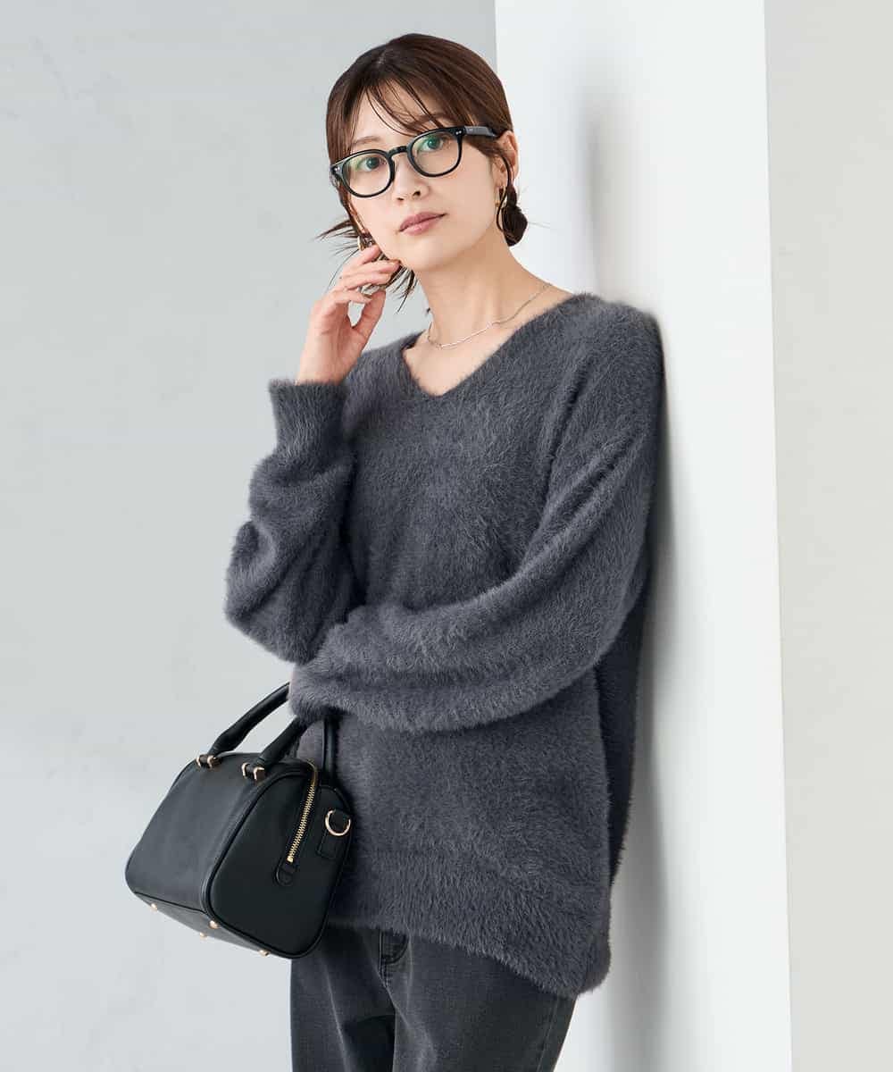 K2FLA21044 a.v.v(アー・ヴェ・ヴェ) フェザーヤーンVネックニット ラベンダー