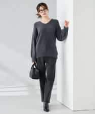 K2FLA21044 a.v.v(アー・ヴェ・ヴェ) フェザーヤーンVネックニット ラベンダー