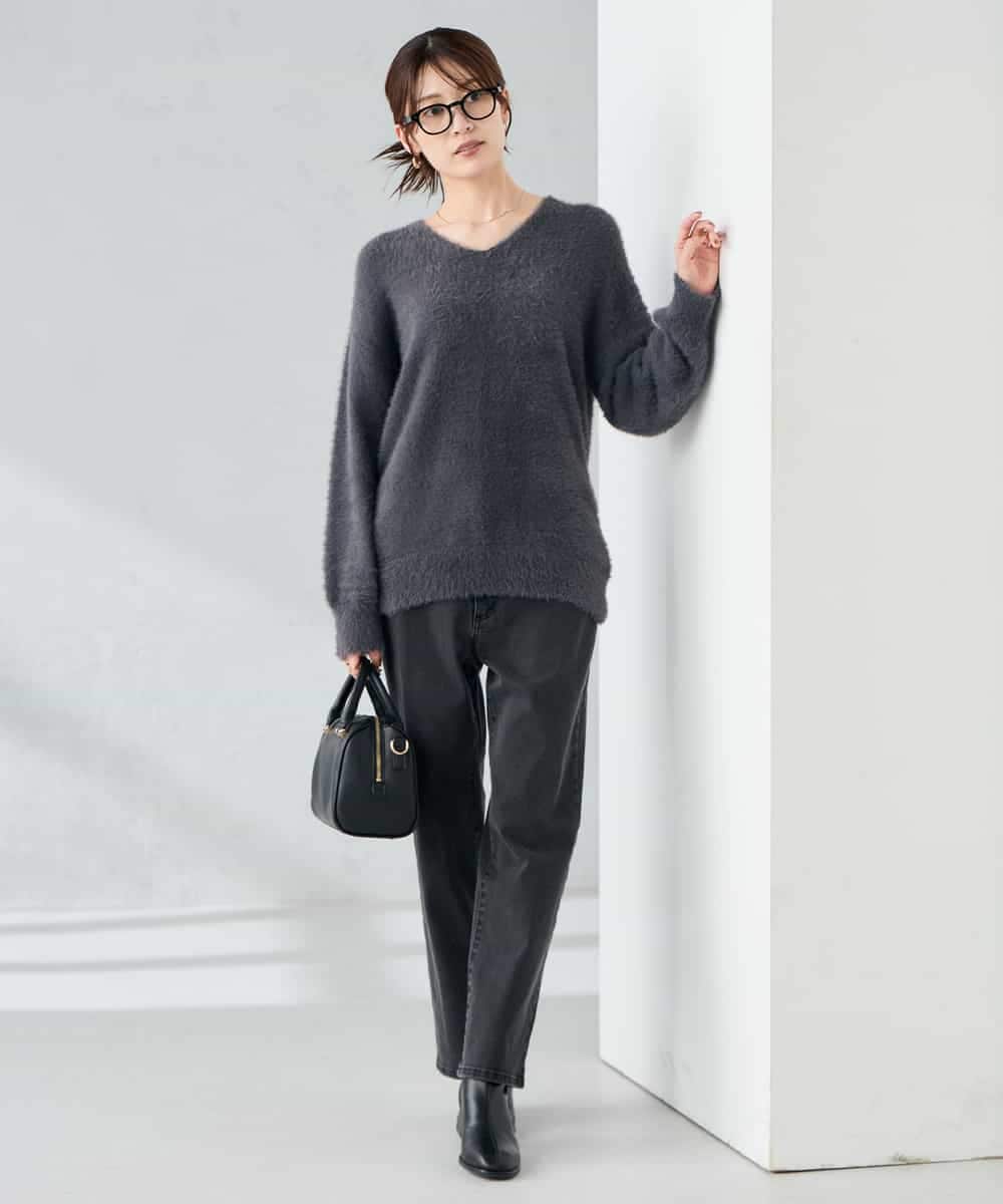 K2FLA21044 a.v.v(アー・ヴェ・ヴェ) フェザーヤーンVネックニット ラベンダー