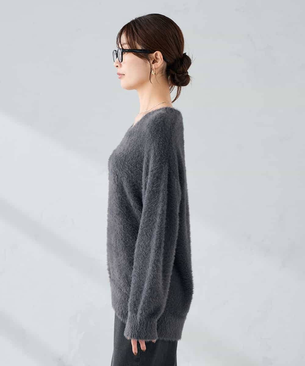 K2FLA21044 a.v.v(アー・ヴェ・ヴェ) フェザーヤーンVネックニット ラベンダー