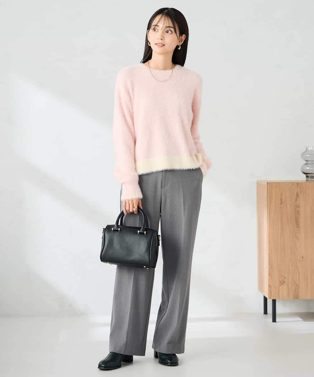 K2FLA32049 a.v.v(アー・ヴェ・ヴェ) フェザーヤーンバイカラーニット ピンク