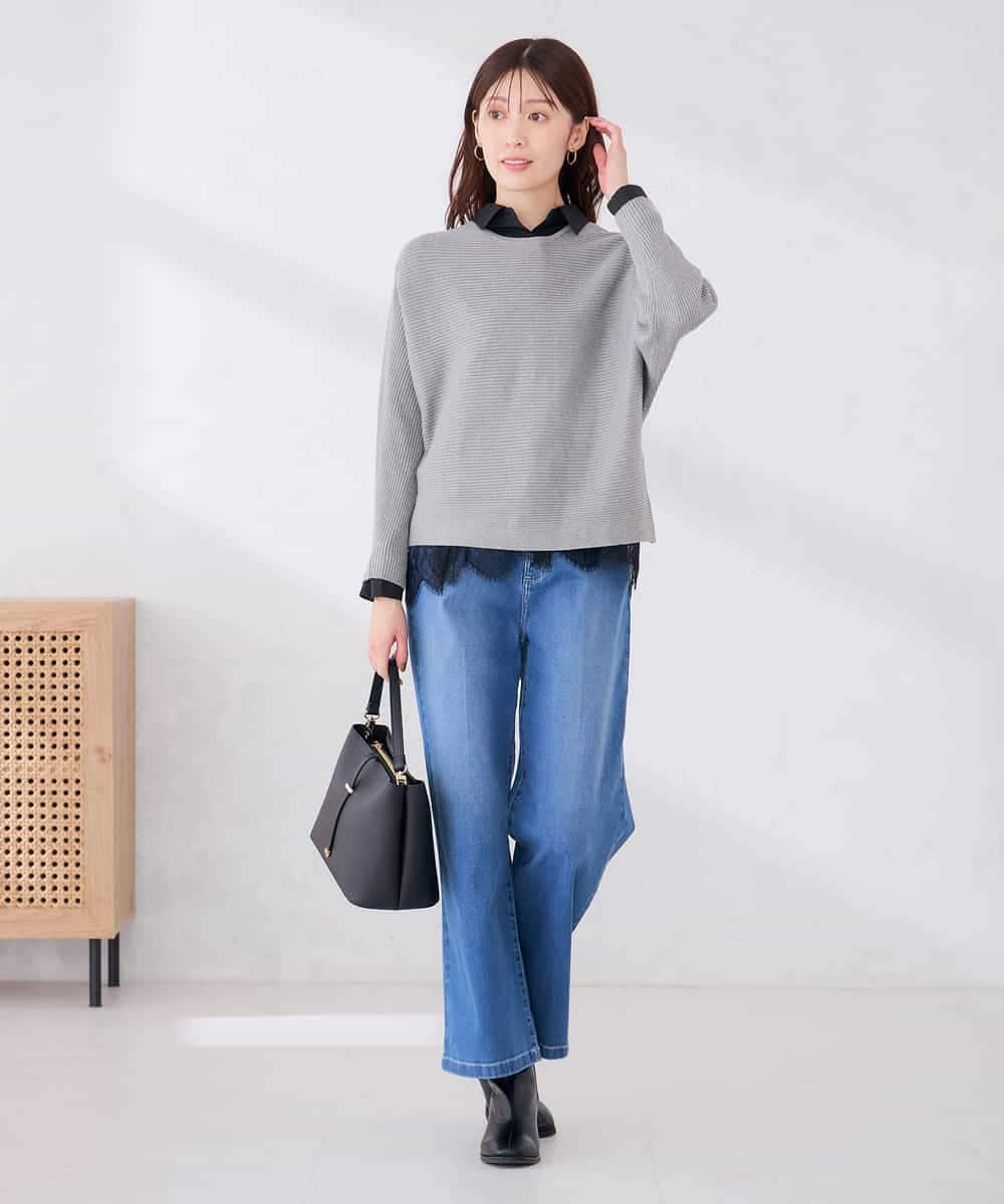 K2FLD37049 a.v.v(アー・ヴェ・ヴェ) バックパール ショート丈 ニット レッド