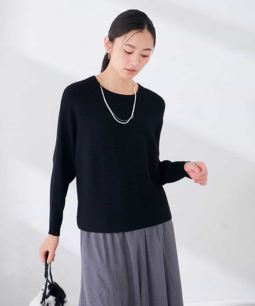 K2FLD37049 a.v.v(アー・ヴェ・ヴェ) バックパール ショート丈 ニット レッド