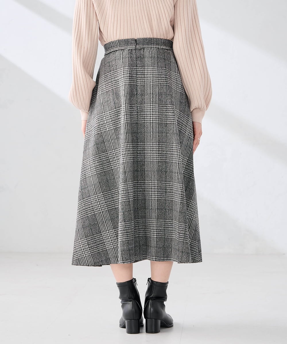 K2HBD19059 a.v.v(アー・ヴェ・ヴェ) チェック柄フレアスカート ブラック