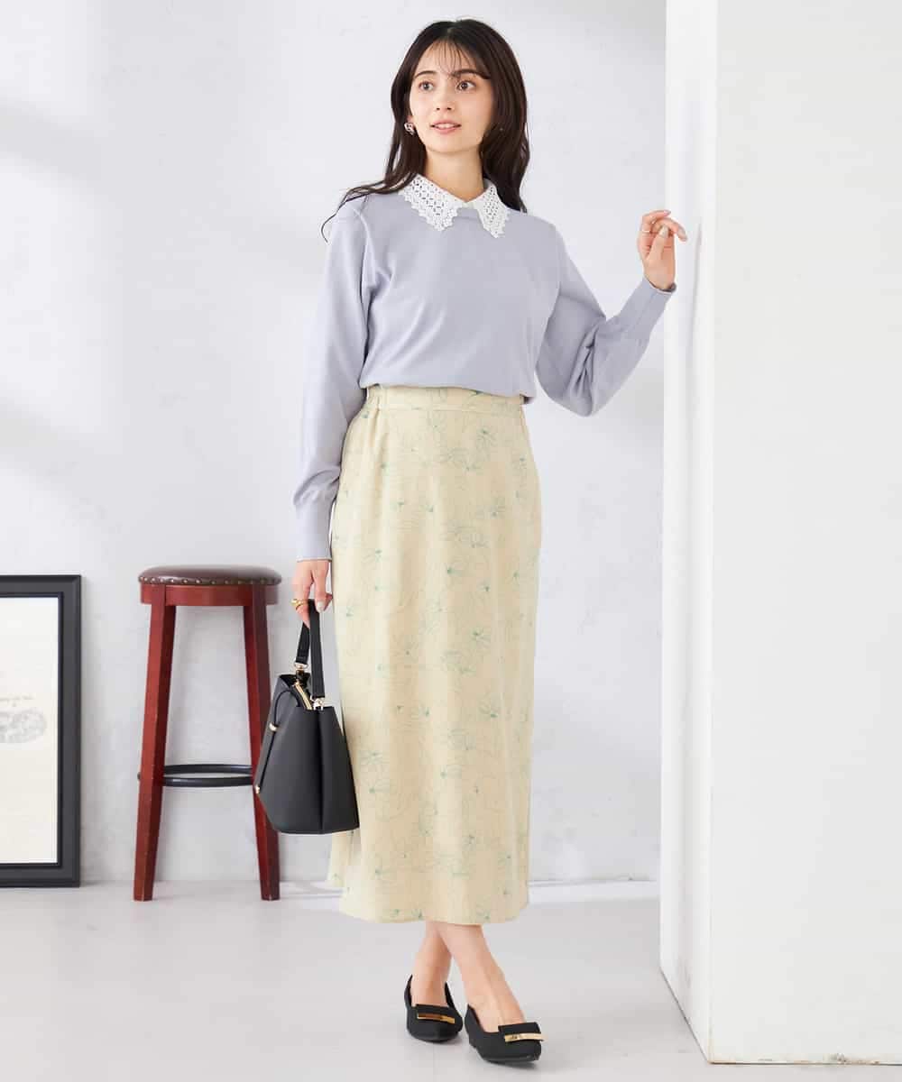 K2HDD07054 a.v.v(アー・ヴェ・ヴェ) フラワープリントマーメイドスカート ベージュ