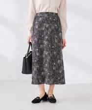 K2HDD07054 a.v.v(アー・ヴェ・ヴェ) フラワープリントマーメイドスカート ベージュ