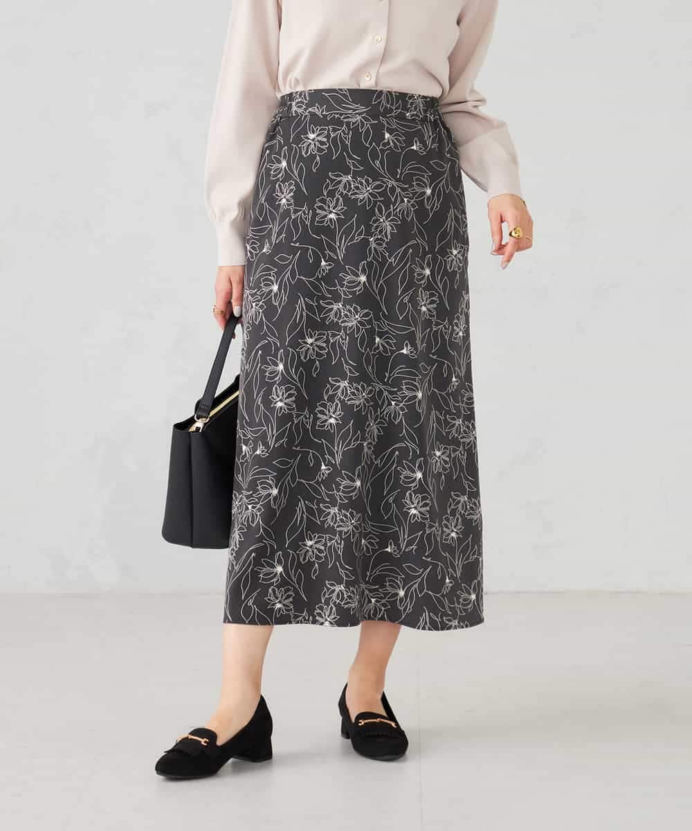 K2HDD07054 a.v.v(アー・ヴェ・ヴェ) フラワープリントマーメイドスカート ベージュ