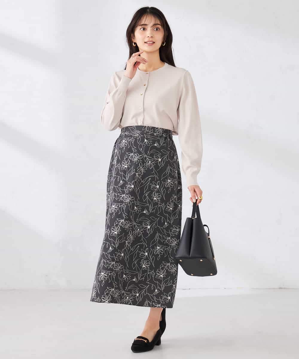 K2HDD07054 a.v.v(アー・ヴェ・ヴェ) フラワープリントマーメイドスカート ベージュ