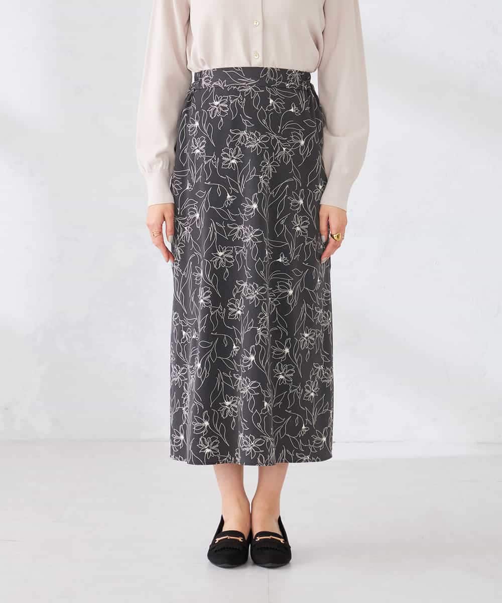 K2HDD07054 a.v.v(アー・ヴェ・ヴェ) フラワープリントマーメイドスカート ベージュ