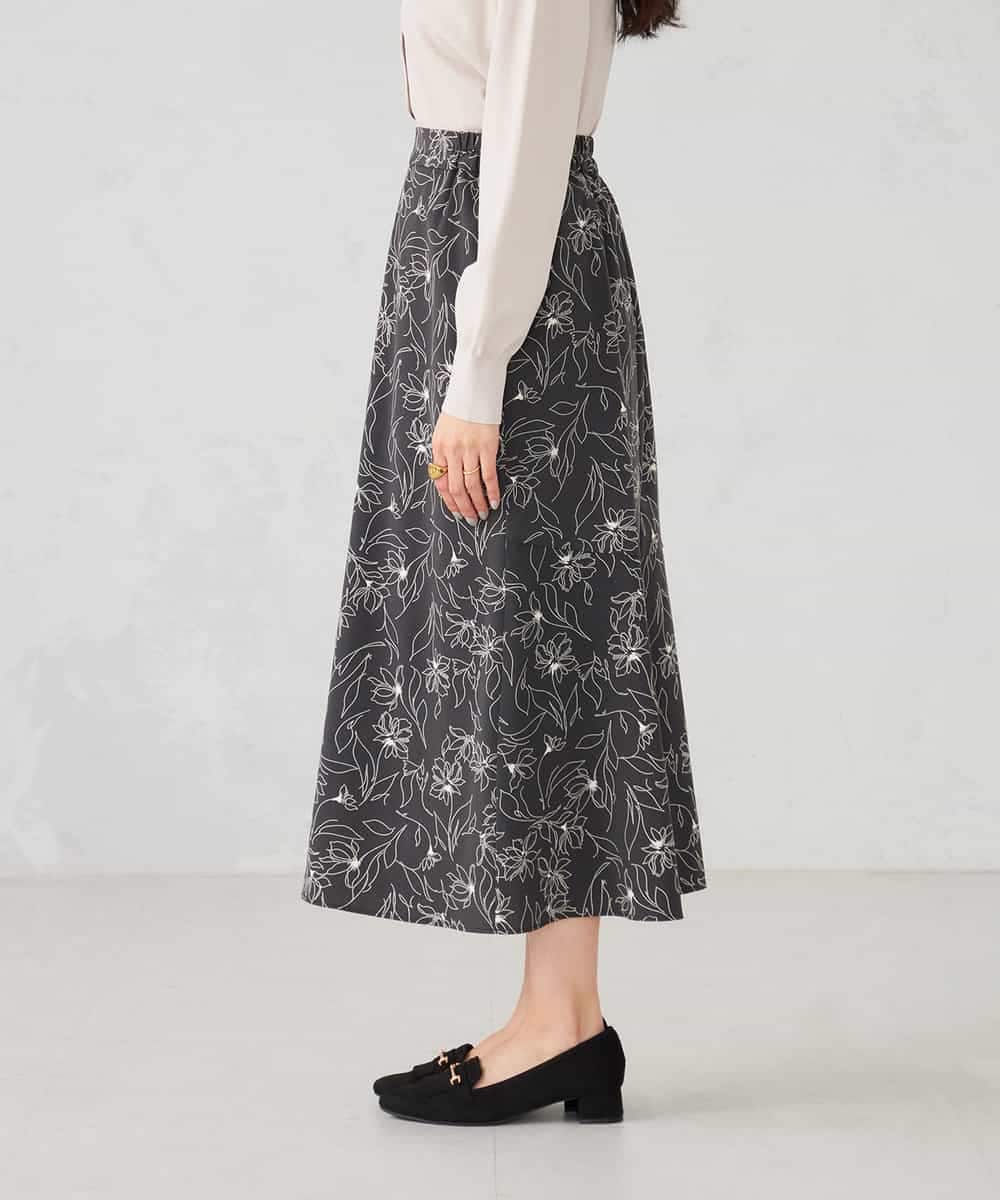 K2HDD07054 a.v.v(アー・ヴェ・ヴェ) フラワープリントマーメイドスカート ベージュ