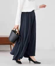 K2HDD11059 a.v.v(アー・ヴェ・ヴェ) サテンマーメイドフレアスカート ネイビー