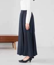 K2HDD11059 a.v.v(アー・ヴェ・ヴェ) サテンマーメイドフレアスカート ネイビー