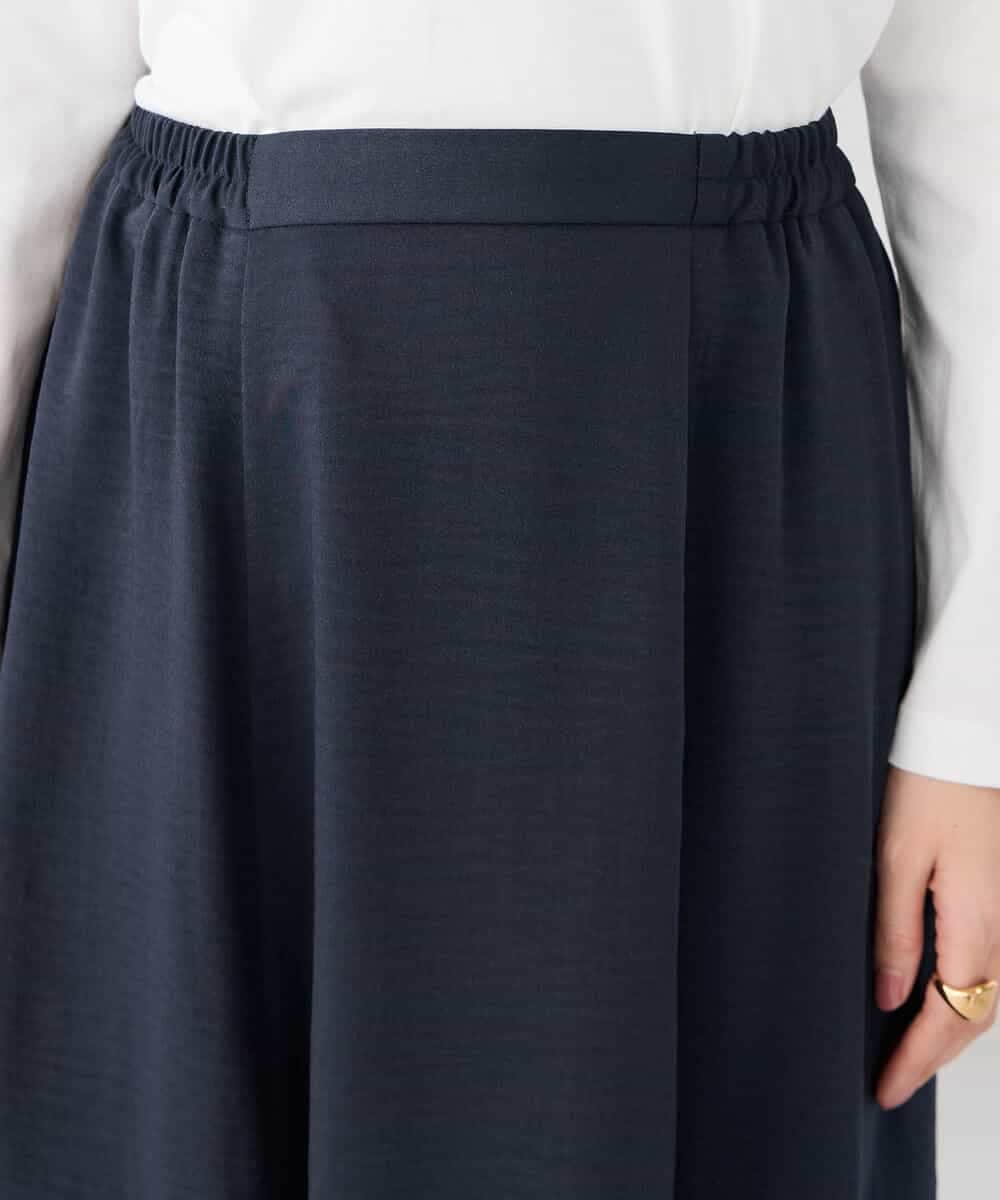 K2HDD11059 a.v.v(アー・ヴェ・ヴェ) サテンマーメイドフレアスカート ネイビー