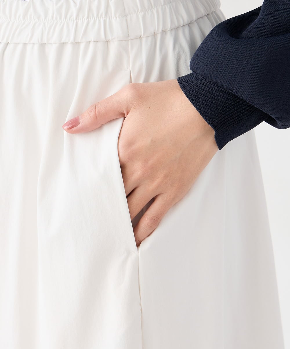 K2HDD12059 a.v.v(アー・ヴェ・ヴェ) ナイロン切替スカート ホワイト