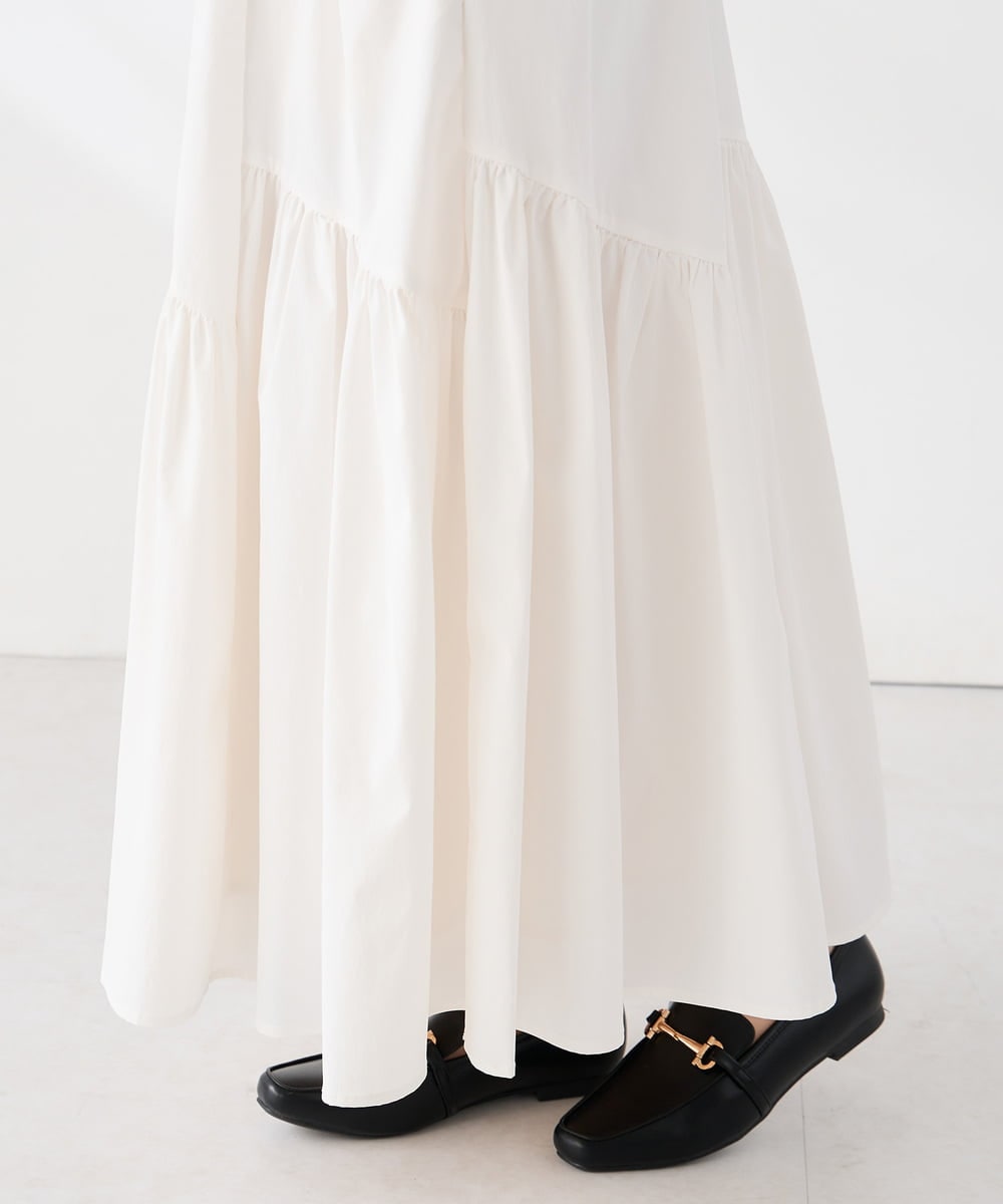 K2HDD12059 a.v.v(アー・ヴェ・ヴェ) ナイロン切替スカート ホワイト