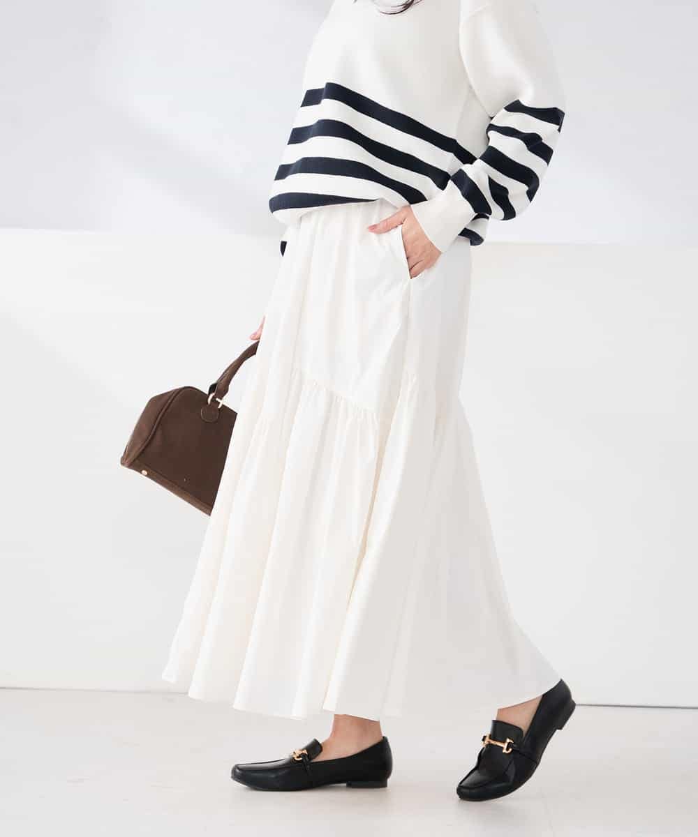 K2HDD12059 a.v.v(アー・ヴェ・ヴェ) ナイロン切替スカート ホワイト