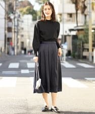 K2HDS01054 a.v.v(アー・ヴェ・ヴェ) タックフレアスカート ネイビー