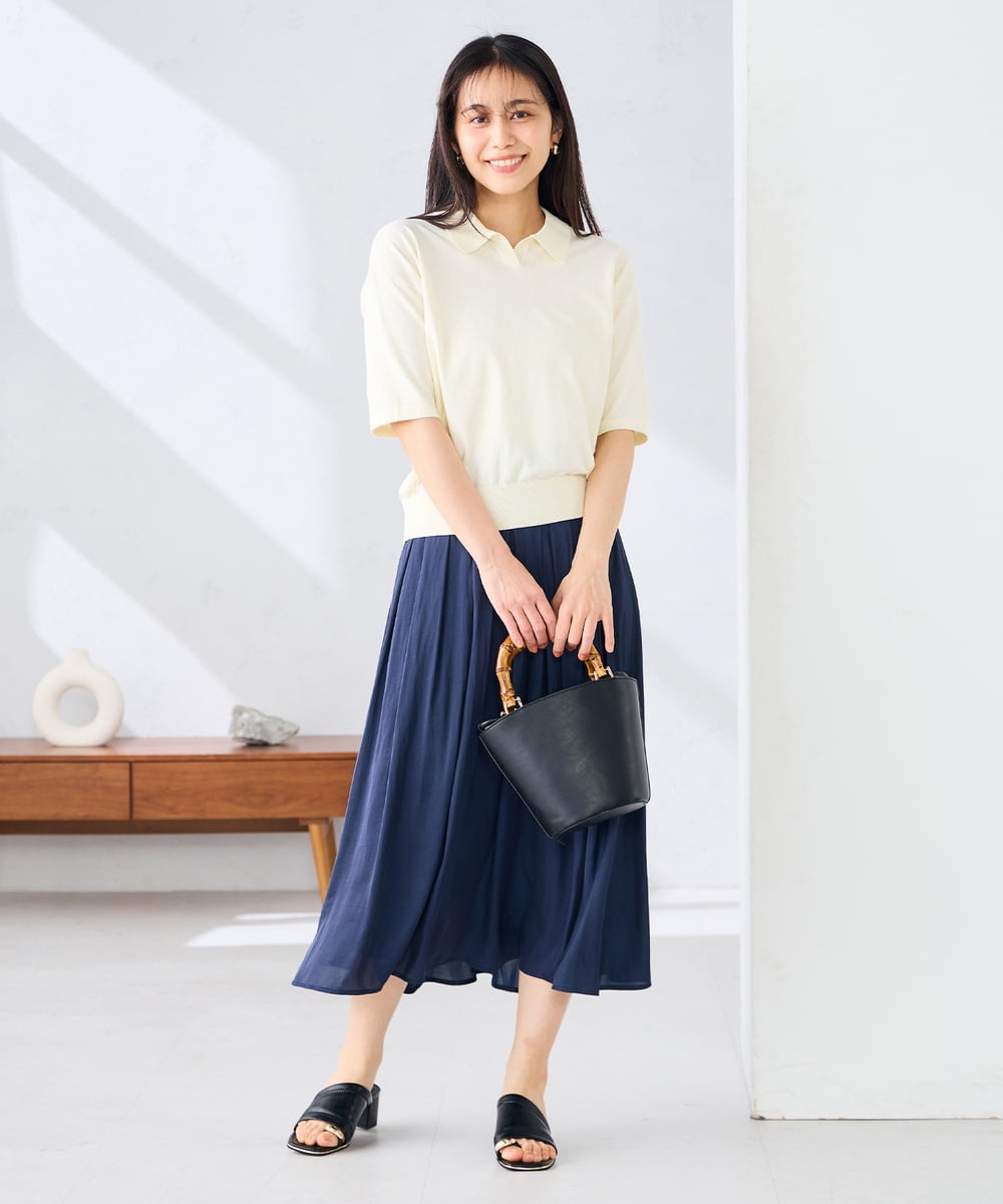 K2HGD18049 a.v.v(アー・ヴェ・ヴェ) エアリーサテンフレアスカート ブルー