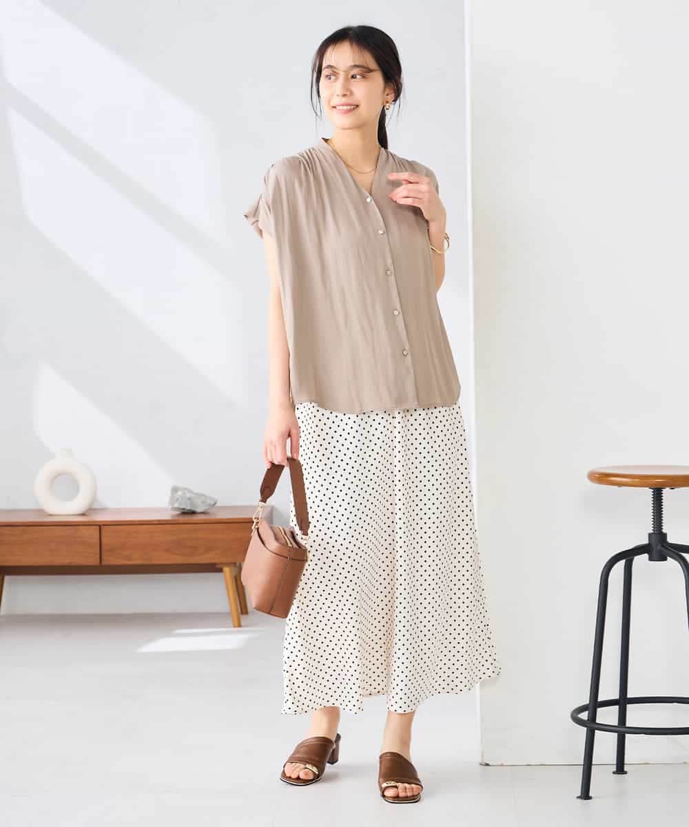 K2HGD24054 a.v.v(アー・ヴェ・ヴェ) ソフトマーメイドサテンスカート【マシンウォッシャブル】 ブラック