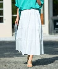 K2HGD25059 a.v.v(アー・ヴェ・ヴェ) 【洗える】ティアードプリーツスカート ホワイト