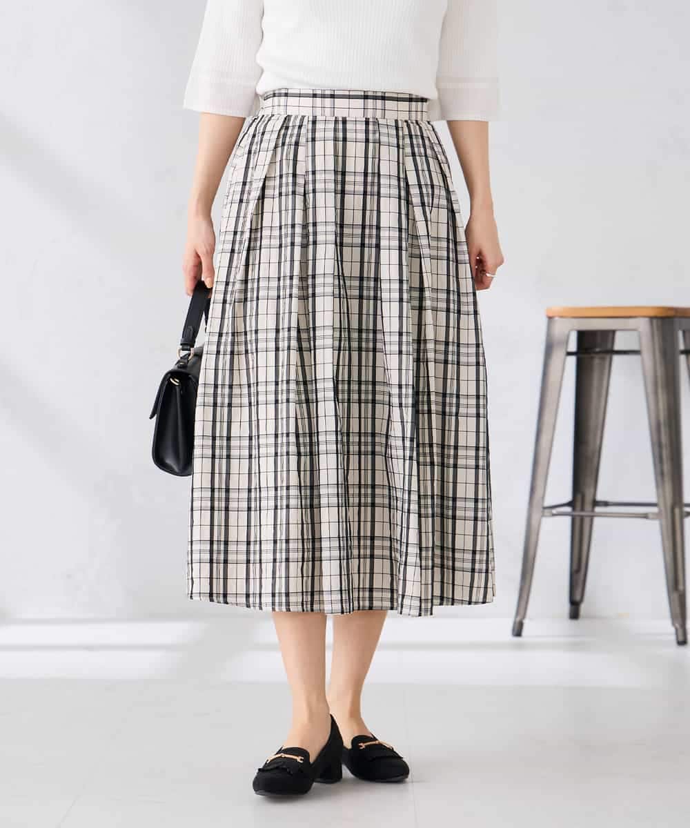 K2HGD26059 a.v.v(アー・ヴェ・ヴェ) 【洗える】メモリーチェックタフタスカート アイボリー