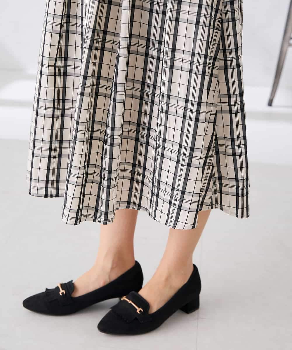 K2HGD26059 a.v.v(アー・ヴェ・ヴェ) 【洗える】メモリーチェックタフタスカート アイボリー