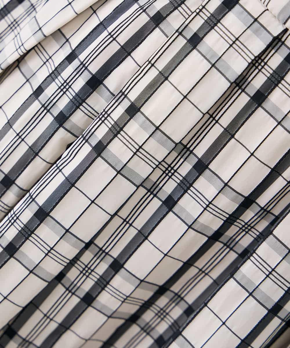 K2HGD26059 a.v.v(アー・ヴェ・ヴェ) 【洗える】メモリーチェックタフタスカート アイボリー