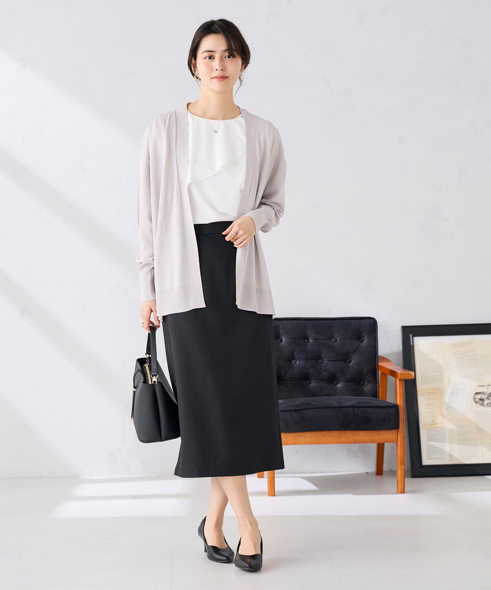 K2HGD28059 a.v.v(アー・ヴェ・ヴェ) 【洗える】ストレッチナロースカート グレージュ