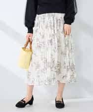 K2HGD36059 a.v.v(アー・ヴェ・ヴェ) 【洗える】フラワープリントランダムプリーツスカート ネイビー