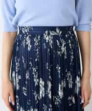 K2HGD36059 a.v.v(アー・ヴェ・ヴェ) 【洗える】フラワープリントランダムプリーツスカート ネイビー