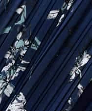 K2HGD36059 a.v.v(アー・ヴェ・ヴェ) 【洗える】フラワープリントランダムプリーツスカート ネイビー