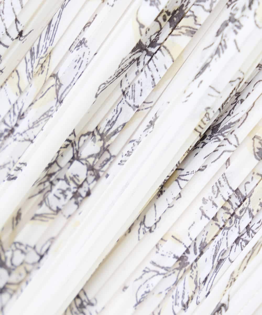 K2HGD36059 a.v.v(アー・ヴェ・ヴェ) 【洗える】フラワープリントランダムプリーツスカート ネイビー