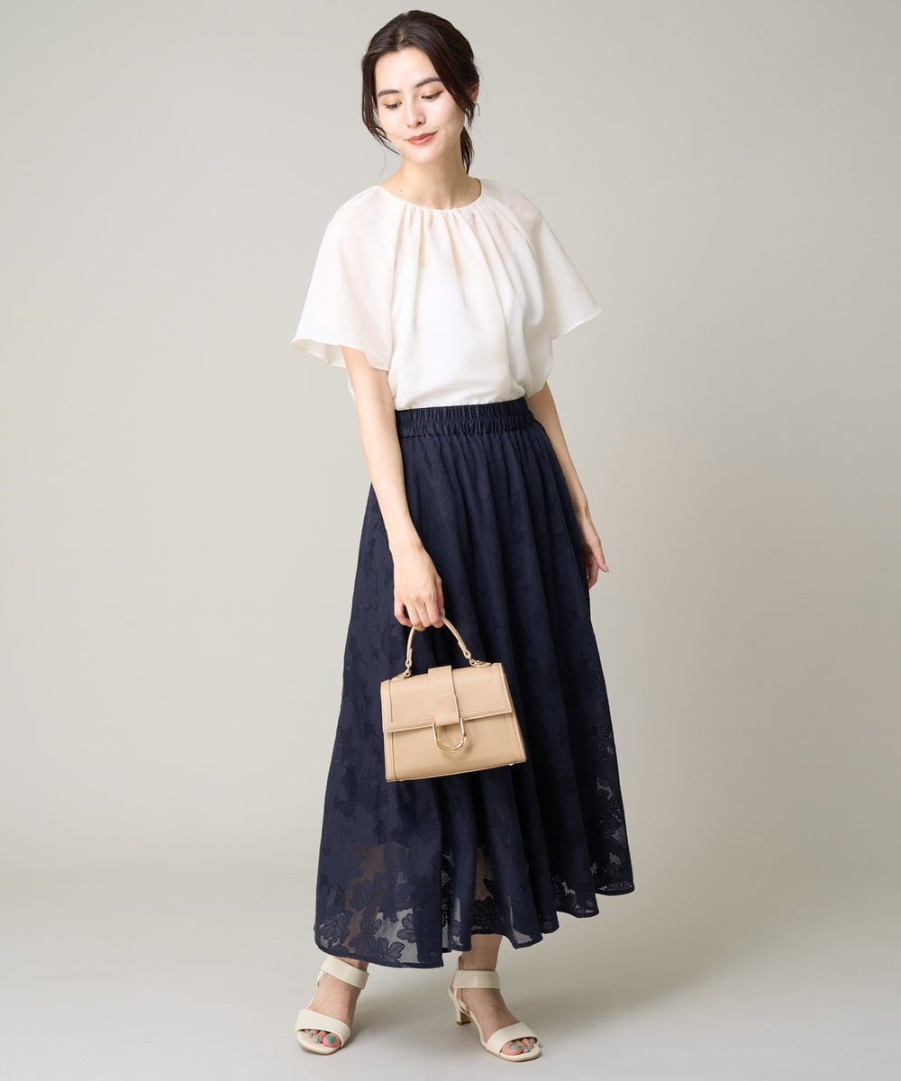 K2HHV28059 a.v.v(アー・ヴェ・ヴェ) 花柄メッシュスカート ネイビー