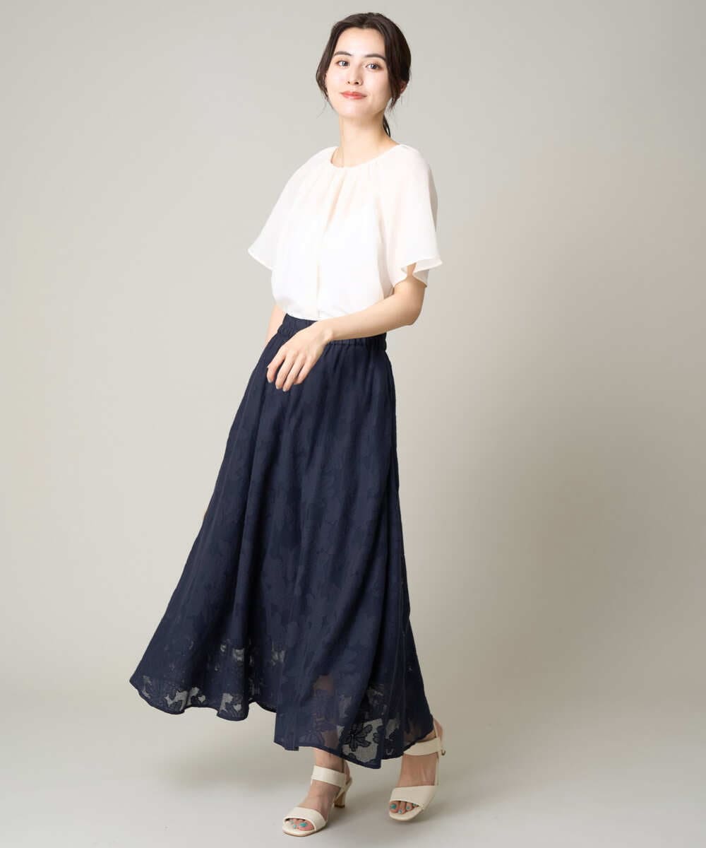 K2HHV28059 a.v.v(アー・ヴェ・ヴェ) 花柄メッシュスカート ネイビー
