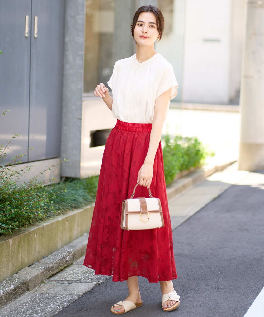 K2HHV28059 a.v.v(アー・ヴェ・ヴェ) 花柄メッシュスカート ネイビー