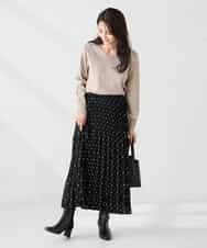 K2HKA08059 a.v.v(アー・ヴェ・ヴェ) 【洗える】ドットプリーツスカート アイボリー