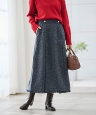 K2HKA13059 a.v.v(アー・ヴェ・ヴェ) ツイード調裾フリンジAラインスカート ネイビー