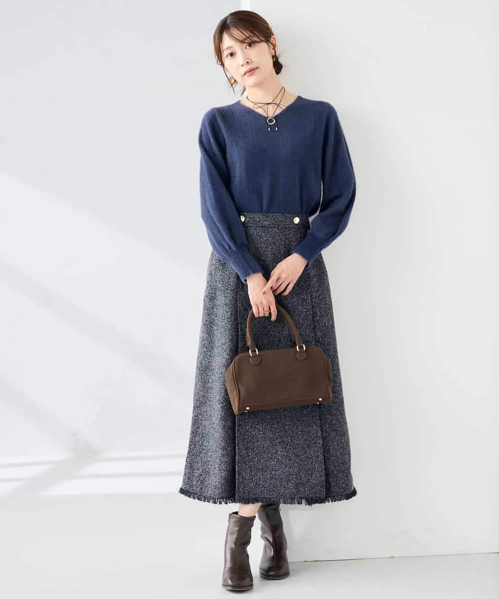 K2HKA13059 a.v.v(アー・ヴェ・ヴェ) ツイード調裾フリンジAラインスカート ネイビー
