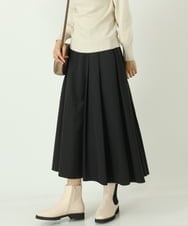 K2HKP22059 a.v.v(アー・ヴェ・ヴェ) 微起毛タックフレアスカート ブラック