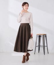 K2HLD15069 a.v.v(アー・ヴェ・ヴェ) リバーシブル タック フレア スカート レッド
