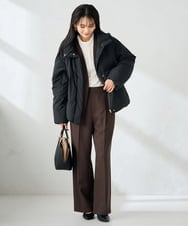 K2JAD10159 a.v.v(アー・ヴェ・ヴェ) 【2WAY/雑誌InRed(宝島社)1月・2月合併号掲載】スタンドネックショートダウンジャケット アイボリー