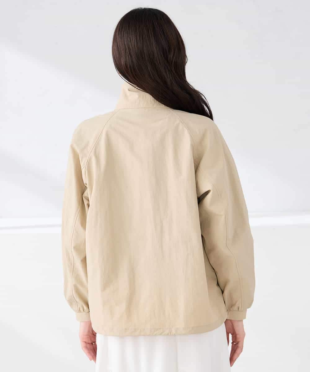 K2JDD07089 a.v.v(アー・ヴェ・ヴェ) ナイロンワッシャーブルゾン ベージュ