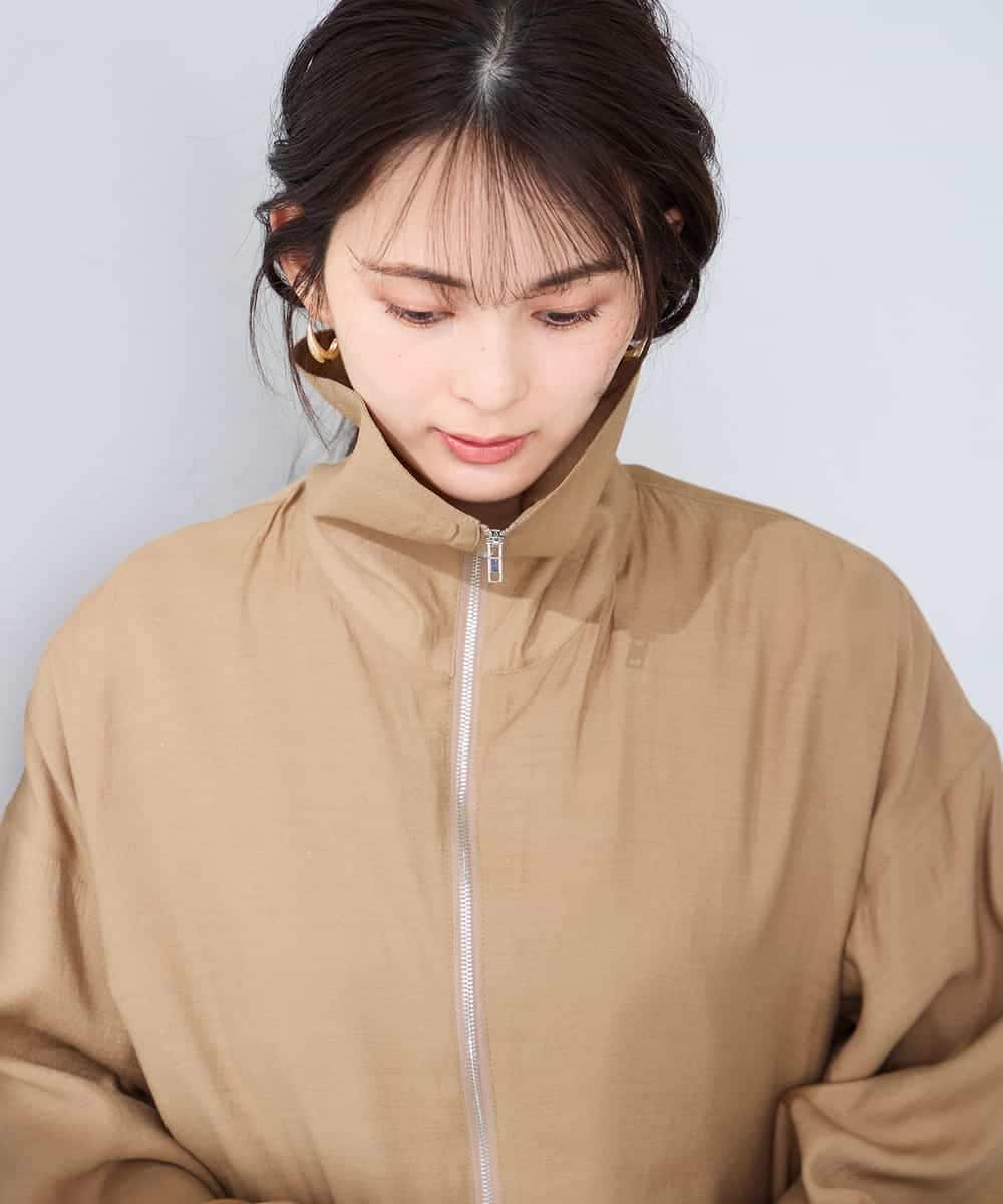 K2JFD13089 a.v.v(アー・ヴェ・ヴェ) スタンドカラーセミシアーブルゾン ベージュ