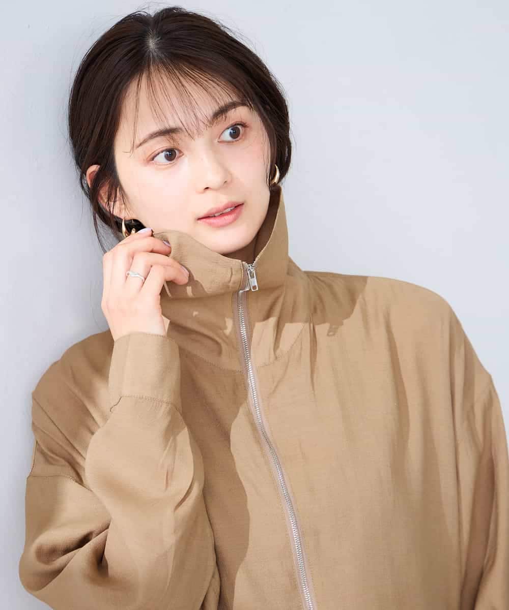 K2JFD13089 a.v.v(アー・ヴェ・ヴェ) スタンドカラーセミシアーブルゾン ベージュ