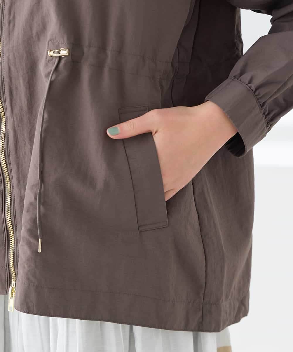 K2JFD24089 a.v.v(アー・ヴェ・ヴェ) ウエストドロストノーカラーブルゾン アイボリー