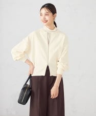 K2KAD05029 a.v.v(アー・ヴェ・ヴェ) シアーストレッチハイネックトップス アイボリー