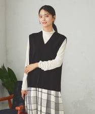 K2KAD05029 a.v.v(アー・ヴェ・ヴェ) シアーストレッチハイネックトップス アイボリー